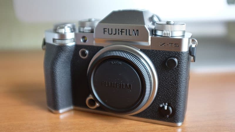 富士Fujifilm X-T5 银色款机身